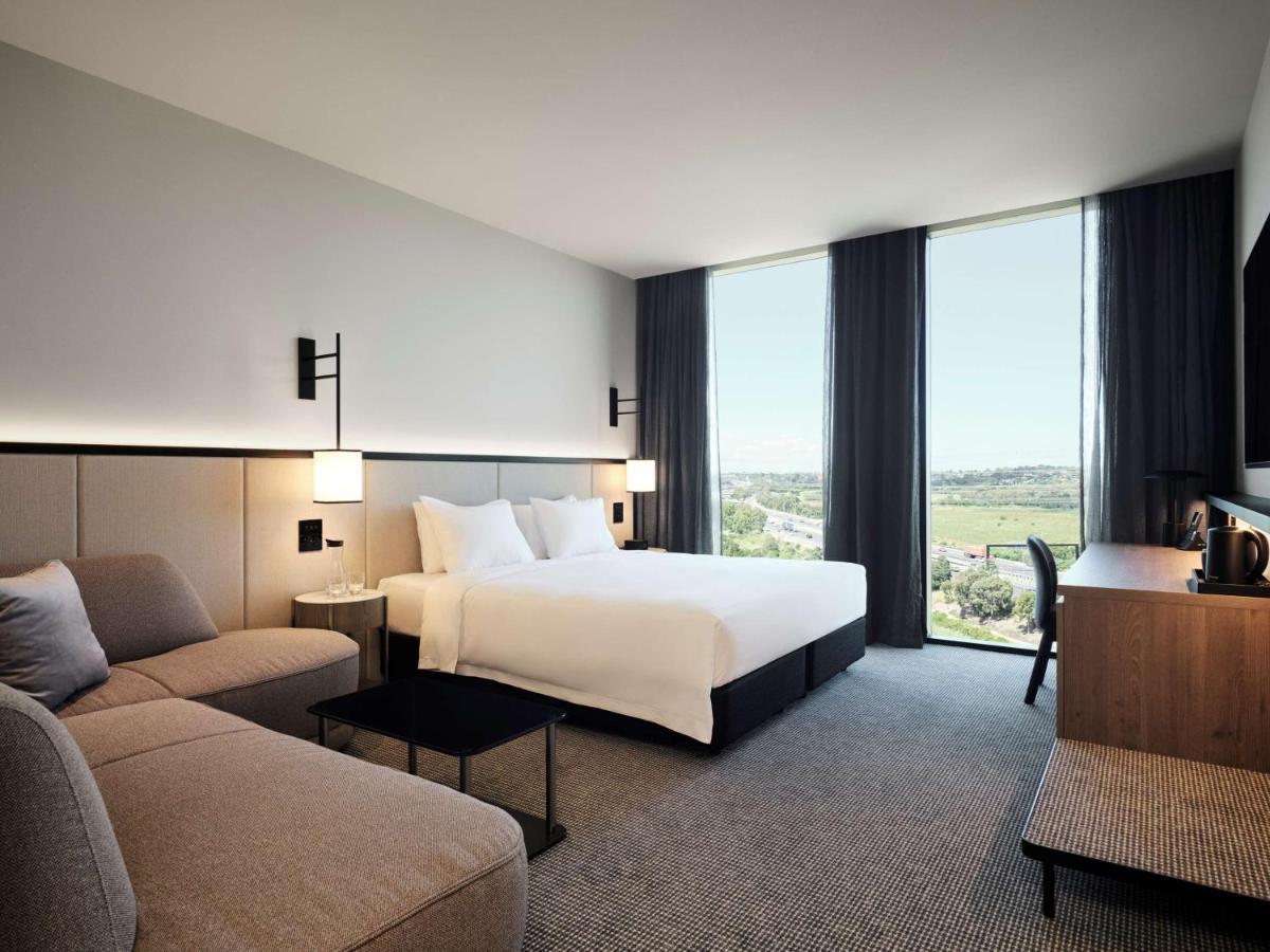 Hyatt Place Melbourne Caribbean Park Scoresby Экстерьер фото