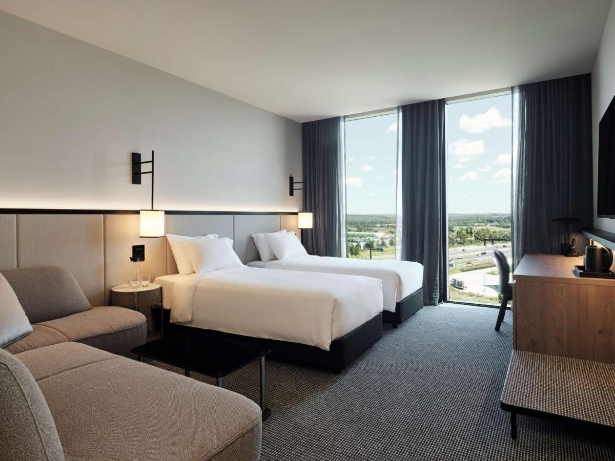 Hyatt Place Melbourne Caribbean Park Scoresby Экстерьер фото